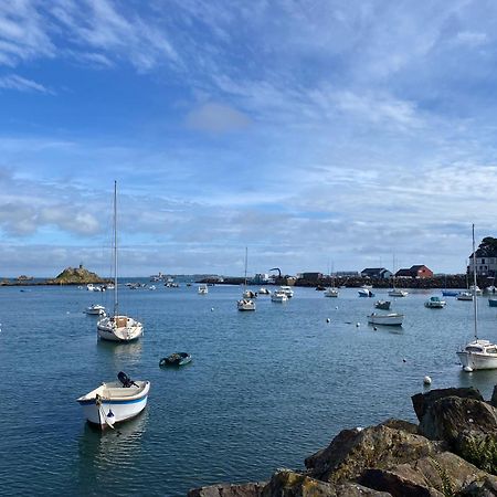 Вилла Petit Coin Du Port Плубазланек Экстерьер фото